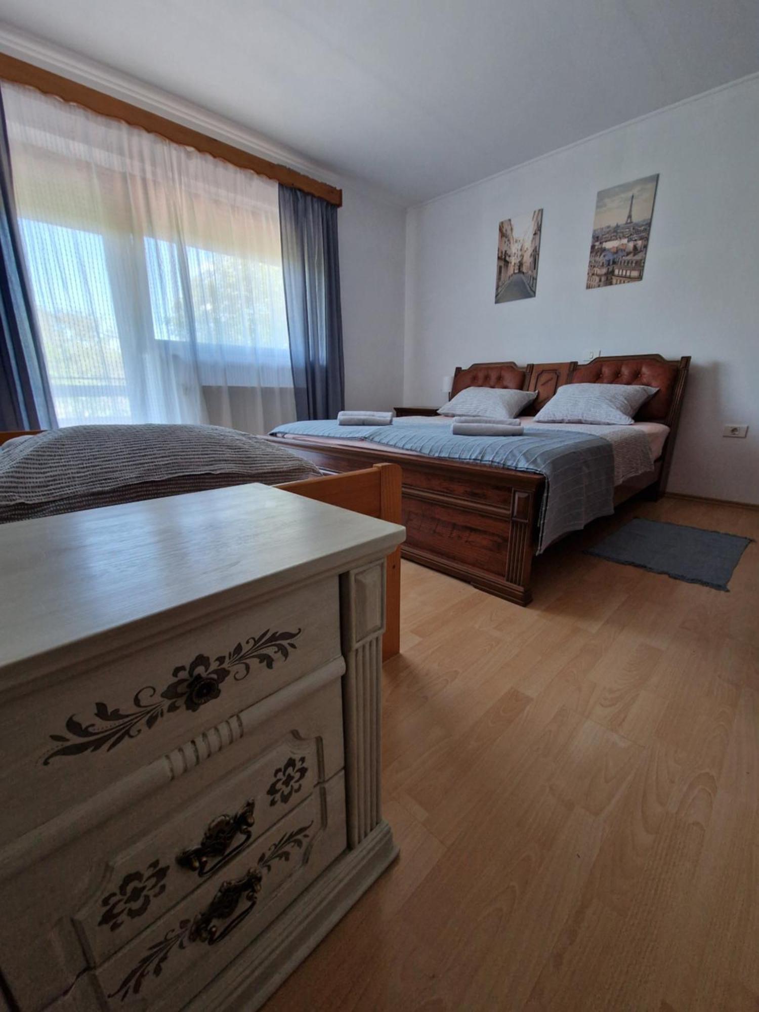 Apartma Mihatovi Pivka Exterior photo