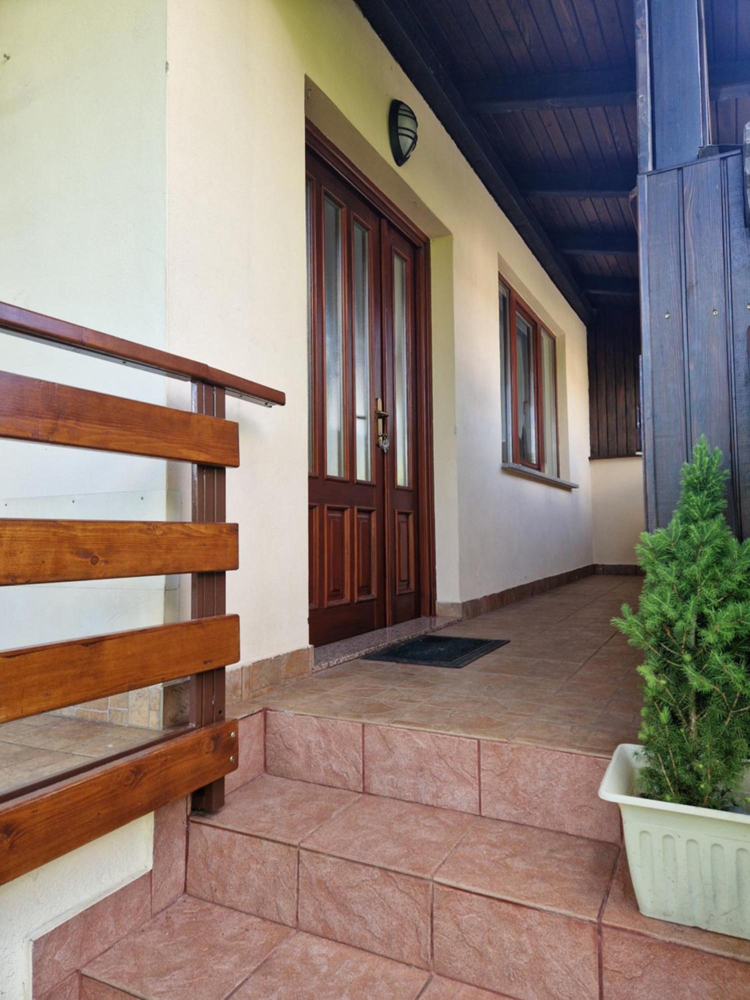 Apartma Mihatovi Pivka Exterior photo
